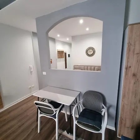 Alti Beachfront Apartments *