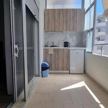 Area Beachfront Daire
