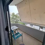 Alti Beachfront 아파트 *