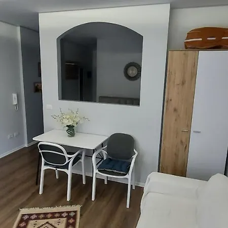 Alti Beachfront Apartments * Avlonya