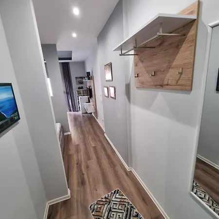 Alti Beachfront Apartments Avlonya