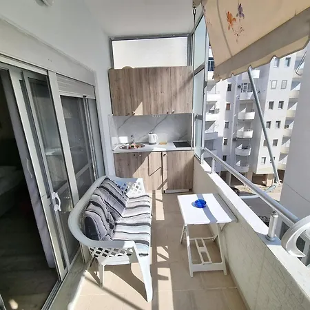 Alti Beachfront Apartments * Avlonya