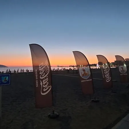Appartement Alti Beachfront Apartments *