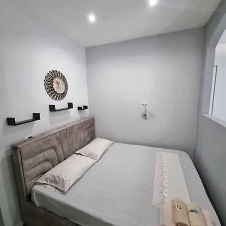 Alti Beachfront Apartments * Vlorë