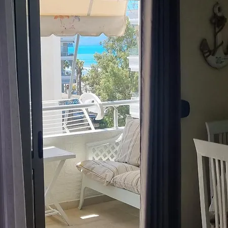 Daire Alti Beachfront Apartments