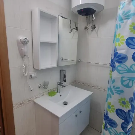 Area Beachfront Апартаменты