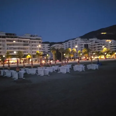 Beachfront Apartment *