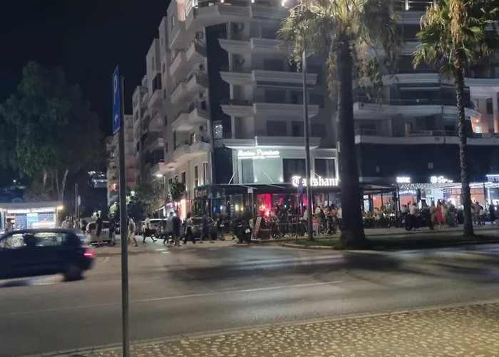 Alti Beachfront 아파트