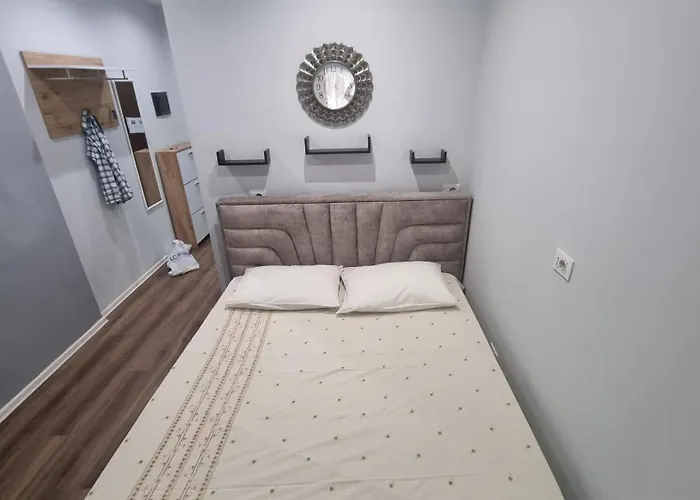 Alti Beachfront Apartments Wlora